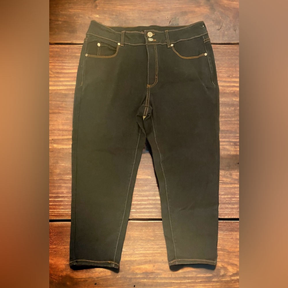 Tahari Jeans